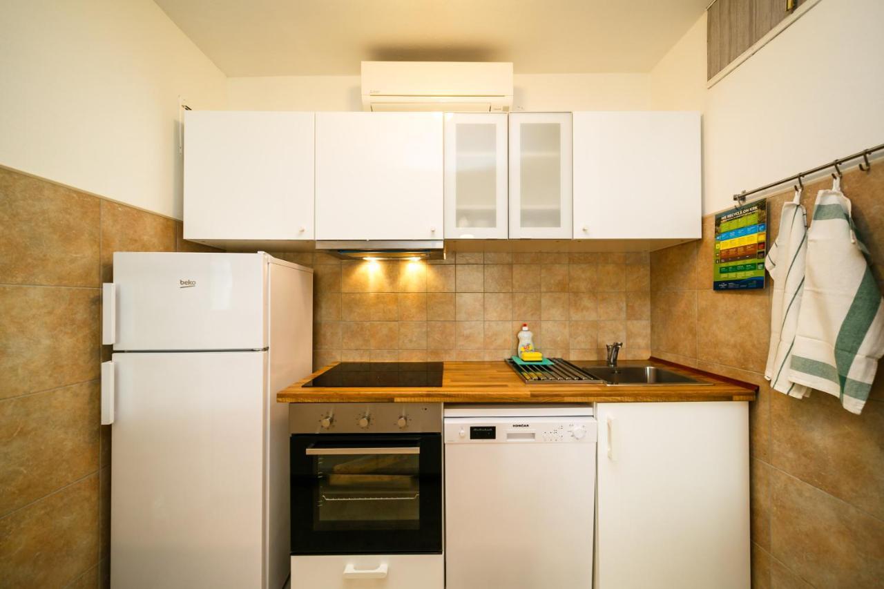 Apartment Zuza Krk كرك المظهر الخارجي الصورة