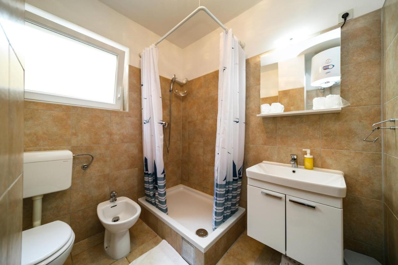 Apartment Zuza Krk كرك المظهر الخارجي الصورة