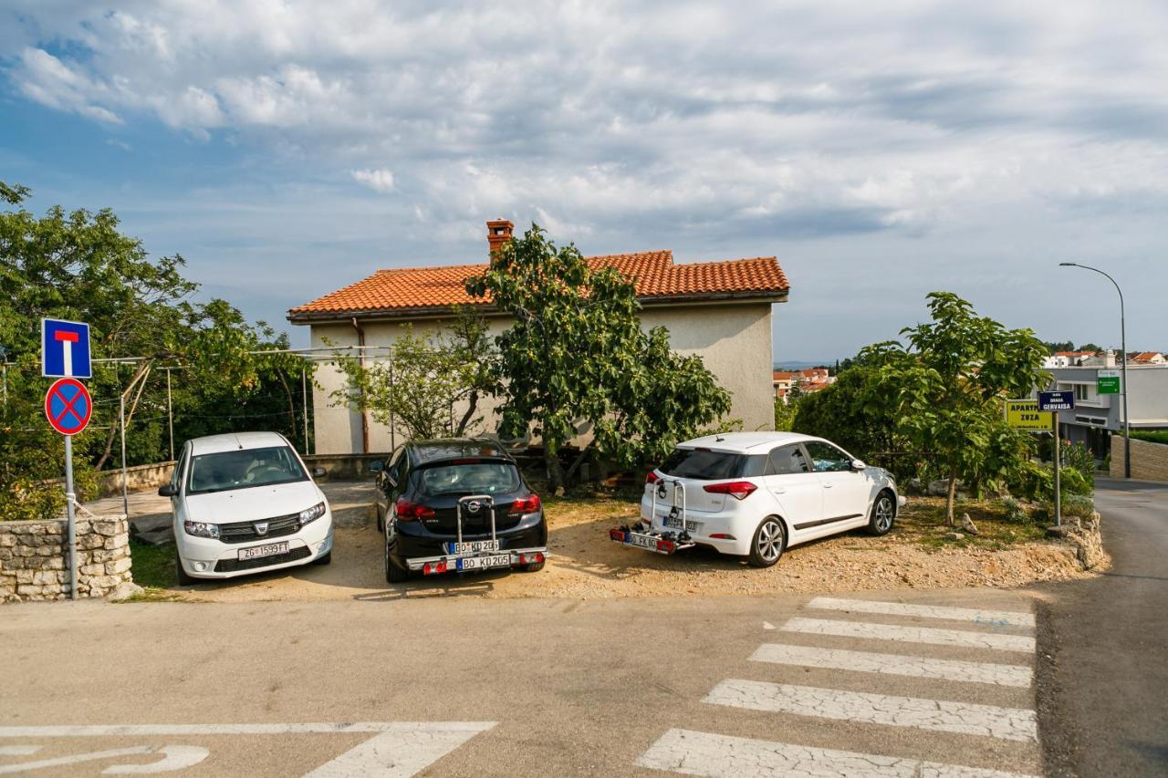 Apartment Zuza Krk كرك المظهر الخارجي الصورة