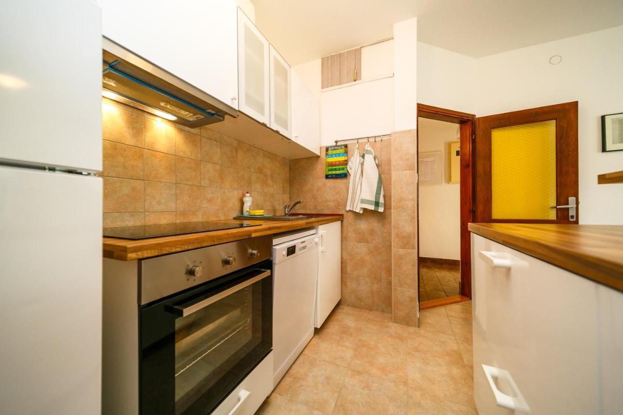 Apartment Zuza Krk كرك المظهر الخارجي الصورة