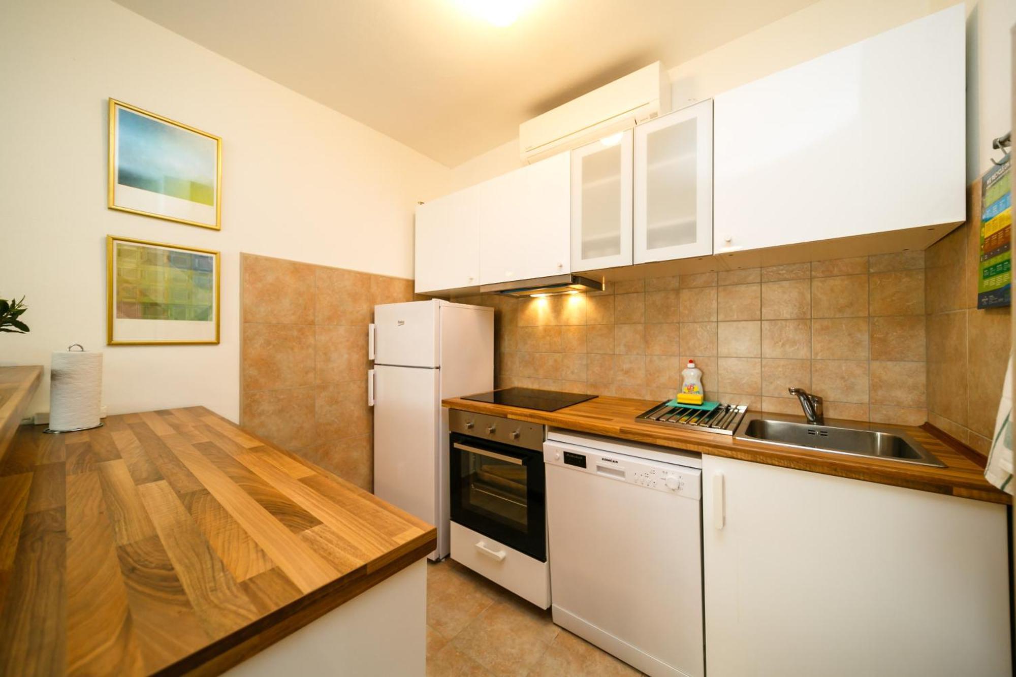 Apartment Zuza Krk كرك المظهر الخارجي الصورة